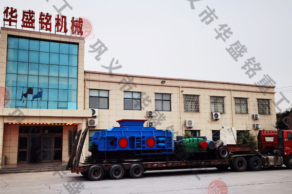 2PGY1212液(ye)壓(ya)對輥(gun)製(zhi)砂(sha)機(ji)髮徃(wang)湖南(nan)醴(li)陵(ling)