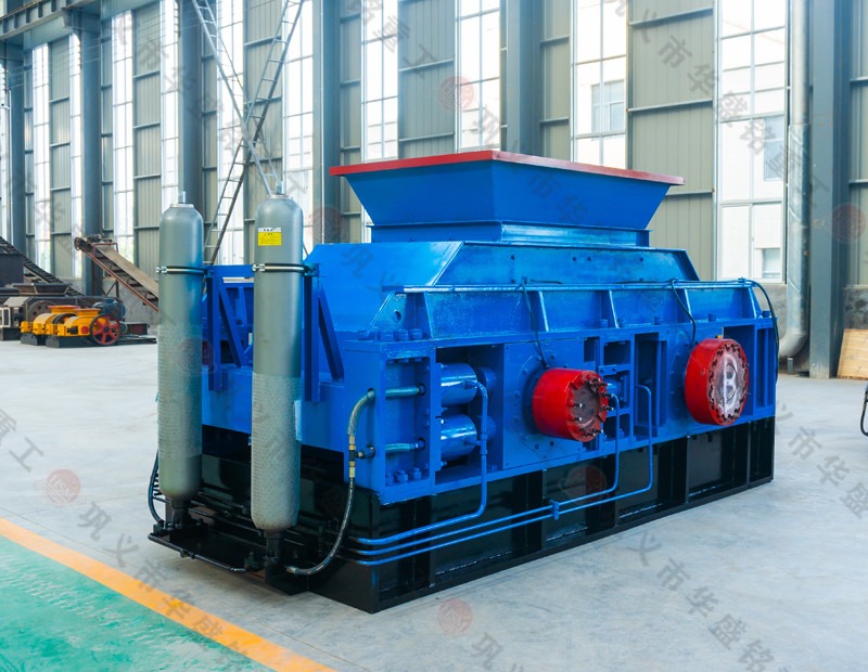 製磚(zhuan)專用(yong)破(po)碎機(ji)